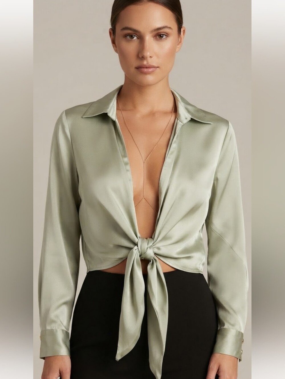 NWOT Windsor So Sleek Green Satin Tie-Front Blouse Size M